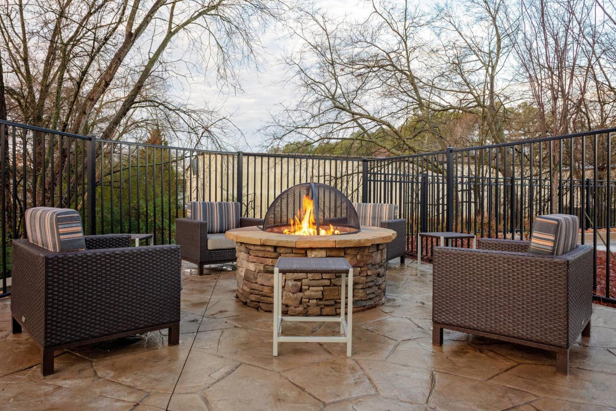 Towneplace Suites By Marriott Gainesville Extérieur photo